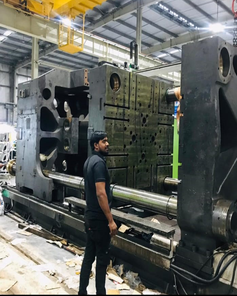 Injection Molding Machine Installation manufacturer in Vasai Mumbai Maharashtra India